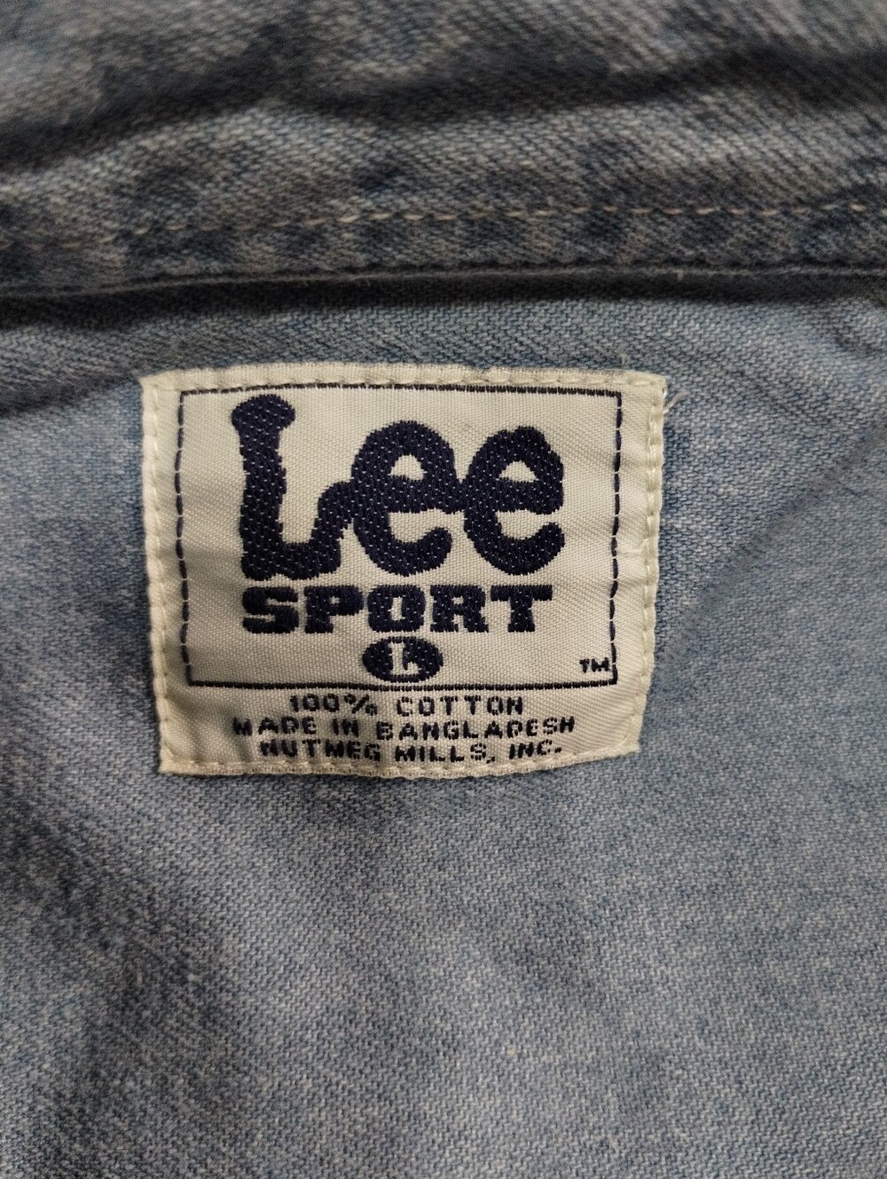 Lee Light Blue Denim Button-Up Shirt with Small Chest Embroidery - Picture 8 of 8